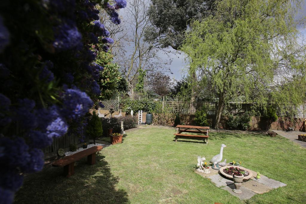 Hotel Manor House London Woodford Esterno foto