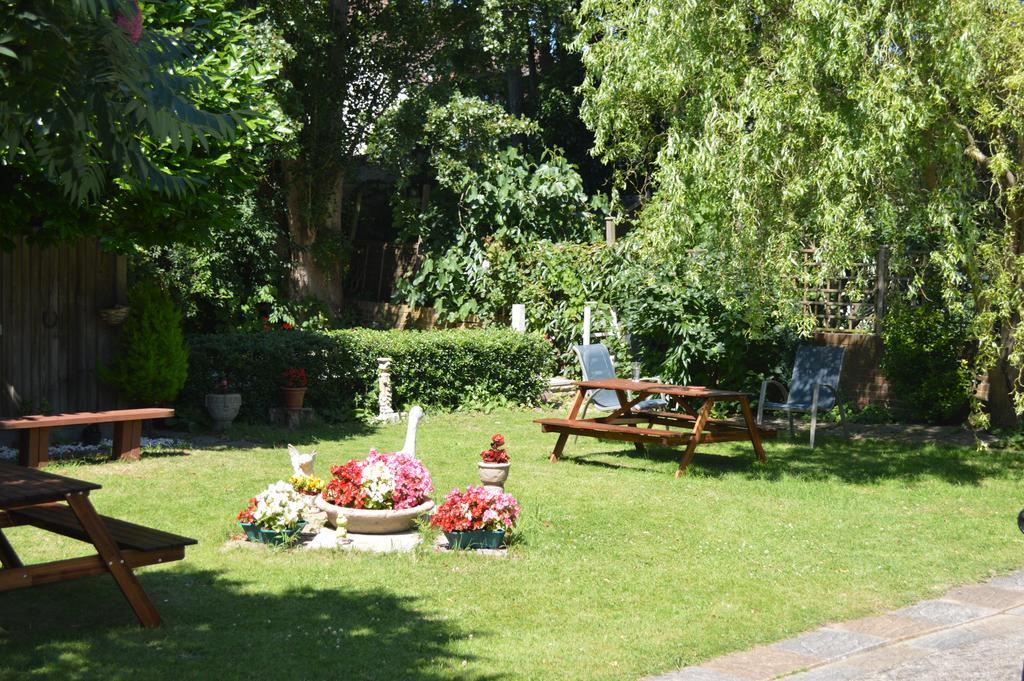 Hotel Manor House London Woodford Esterno foto