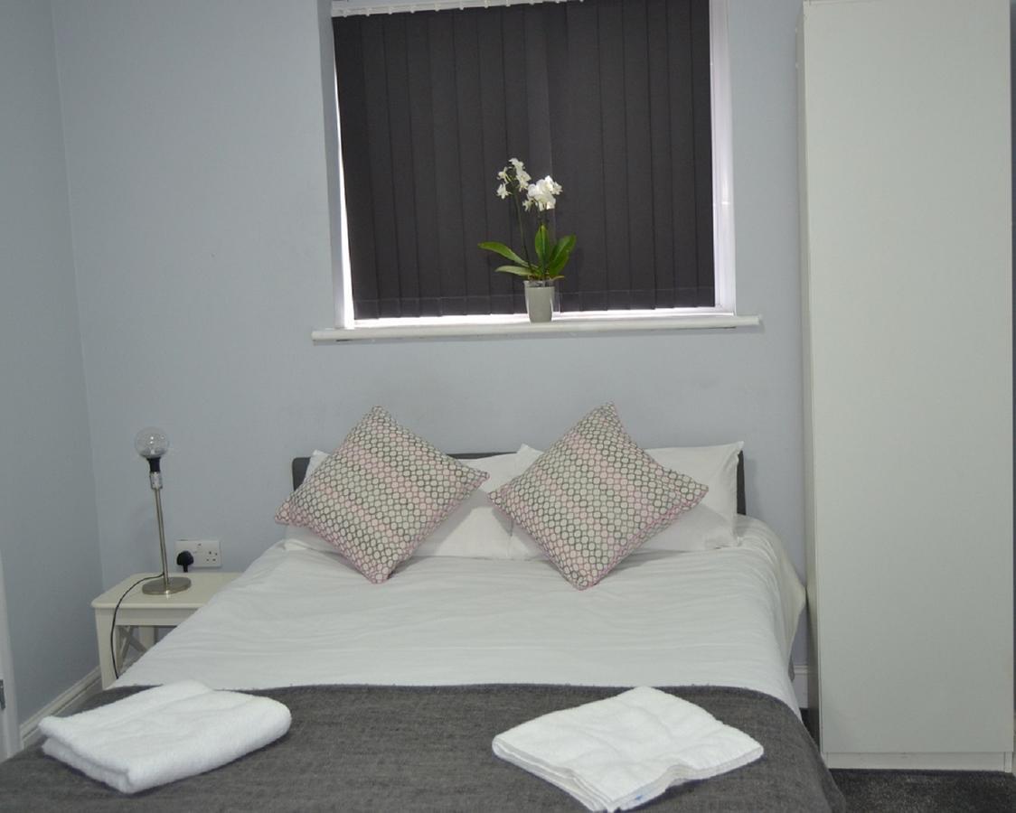 Hotel Manor House London Woodford Esterno foto
