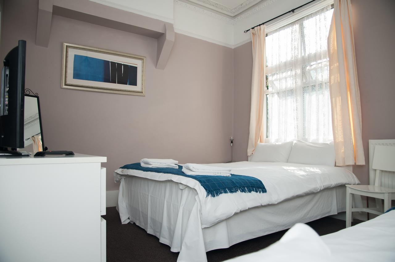 Hotel Manor House London Woodford Esterno foto