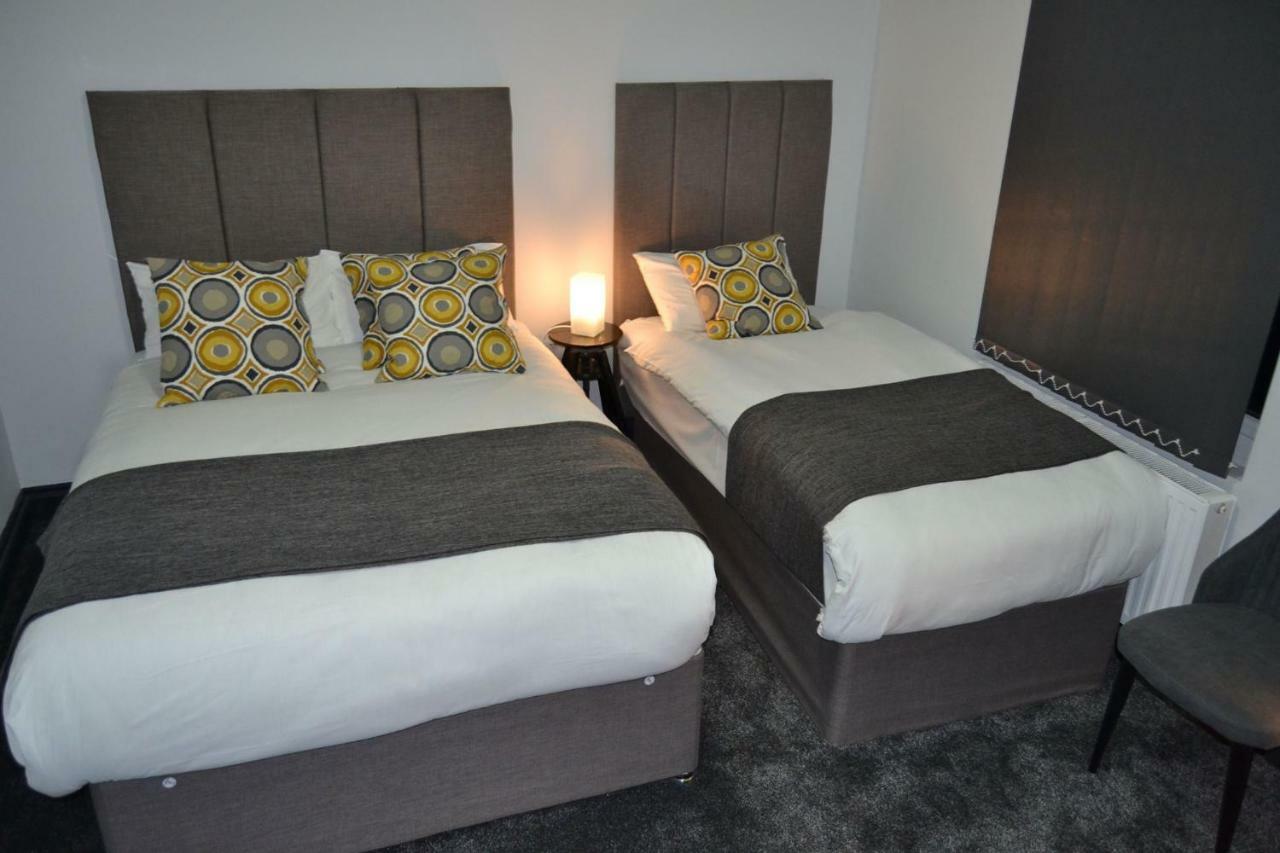 Hotel Manor House London Woodford Esterno foto